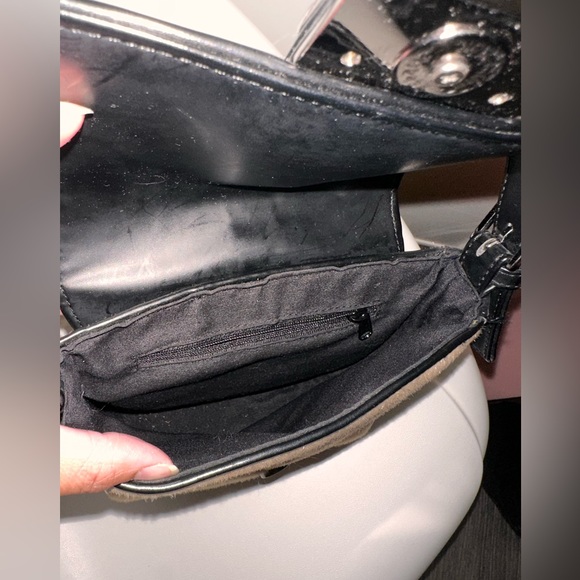 Guess Faux Fur Fabric Bag - Picture 6 of 10